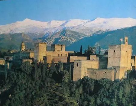 Apartamento Con Cochera Edificio Monte Oiz Sierra Nevada